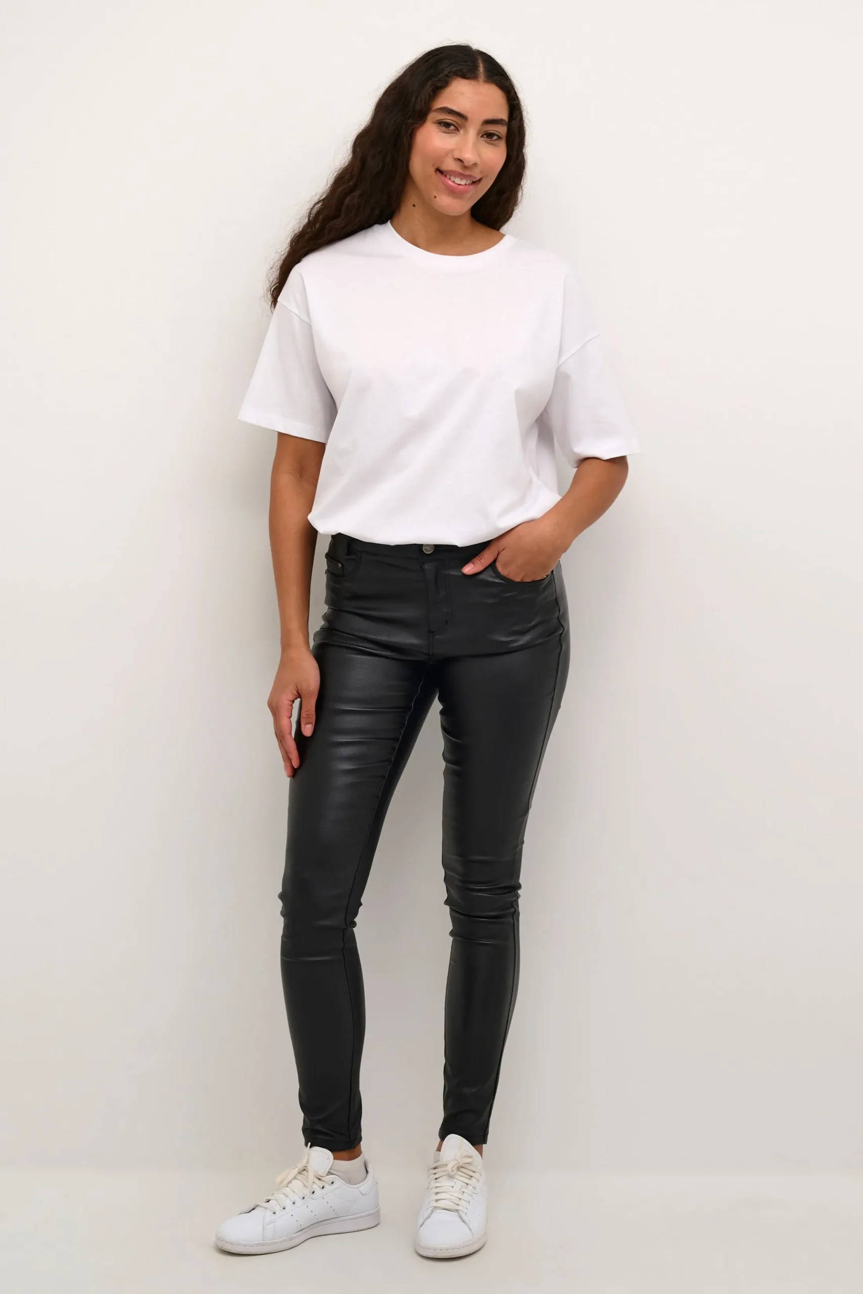 Ada Jeans