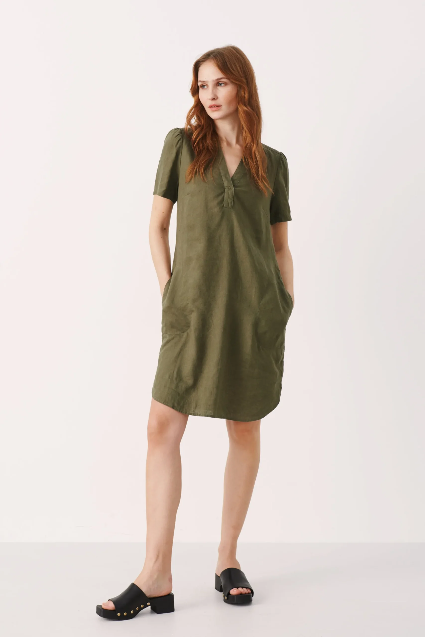 AminasePW Dress