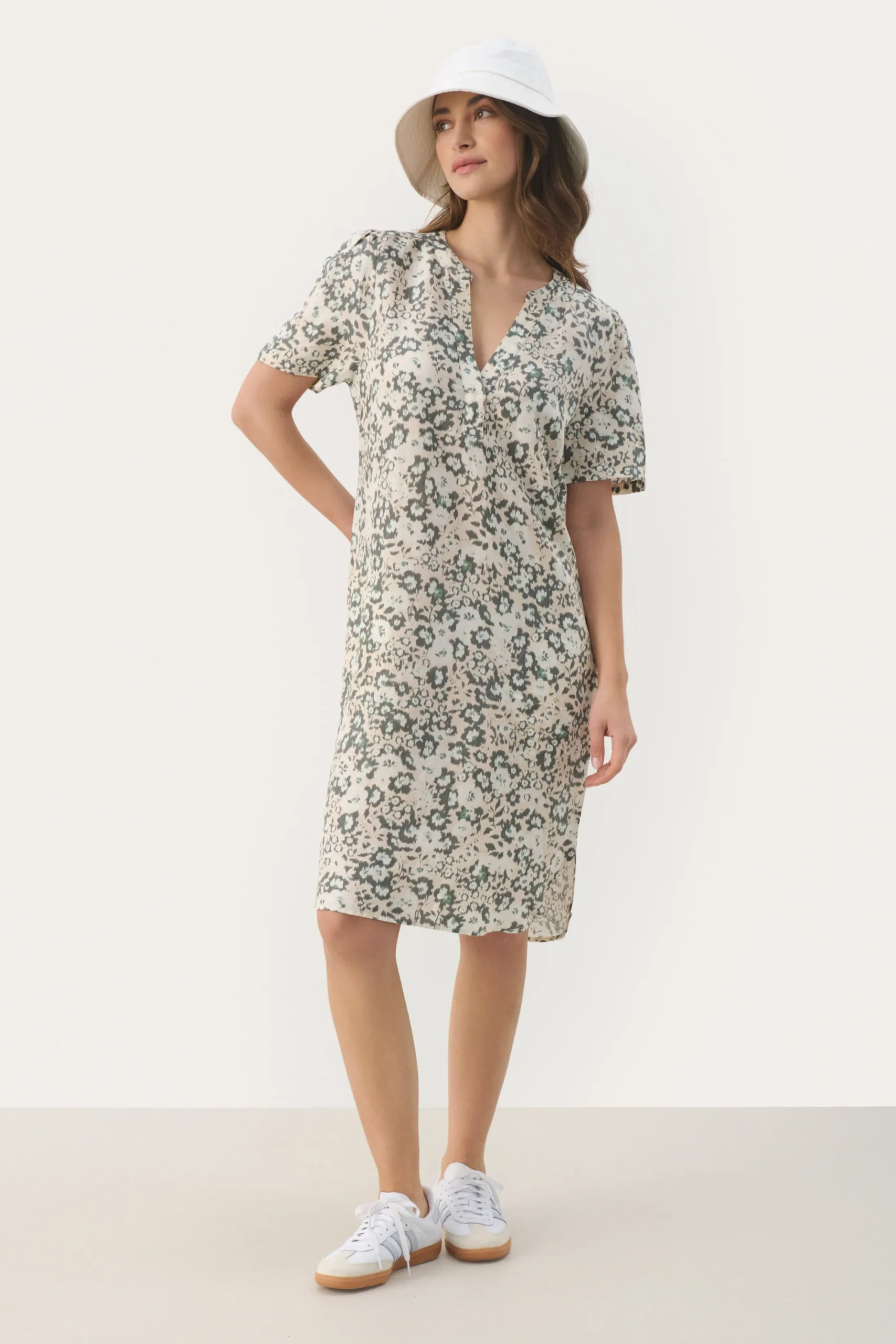 AminasePW Dress