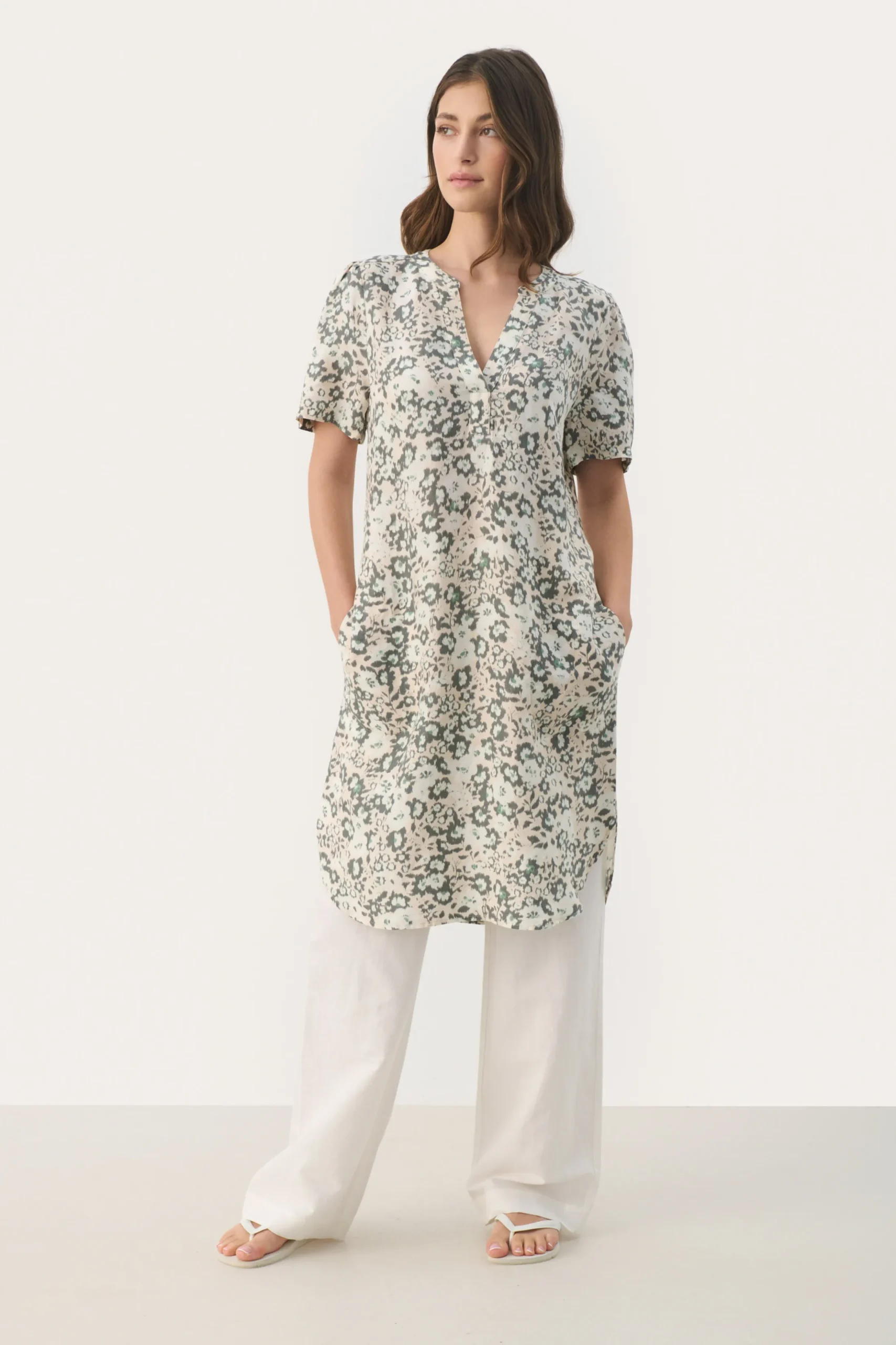 AminasePW Dress