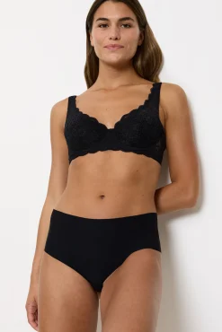 AmouretteWHP Bra