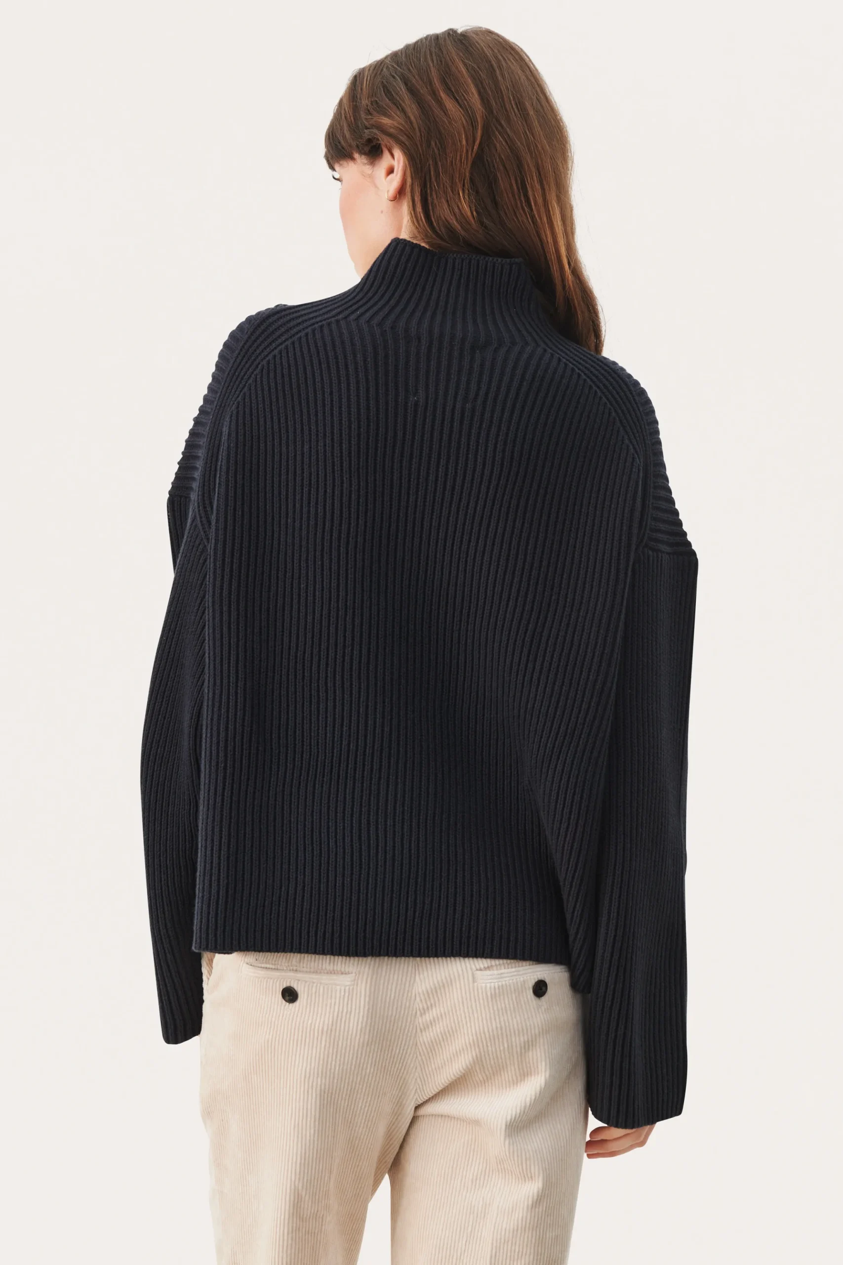 AngelinePW Pullover