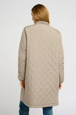 ArwenCR Outerwear