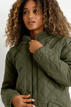 ArwenCR Outerwear