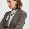BAVILKE Scarf