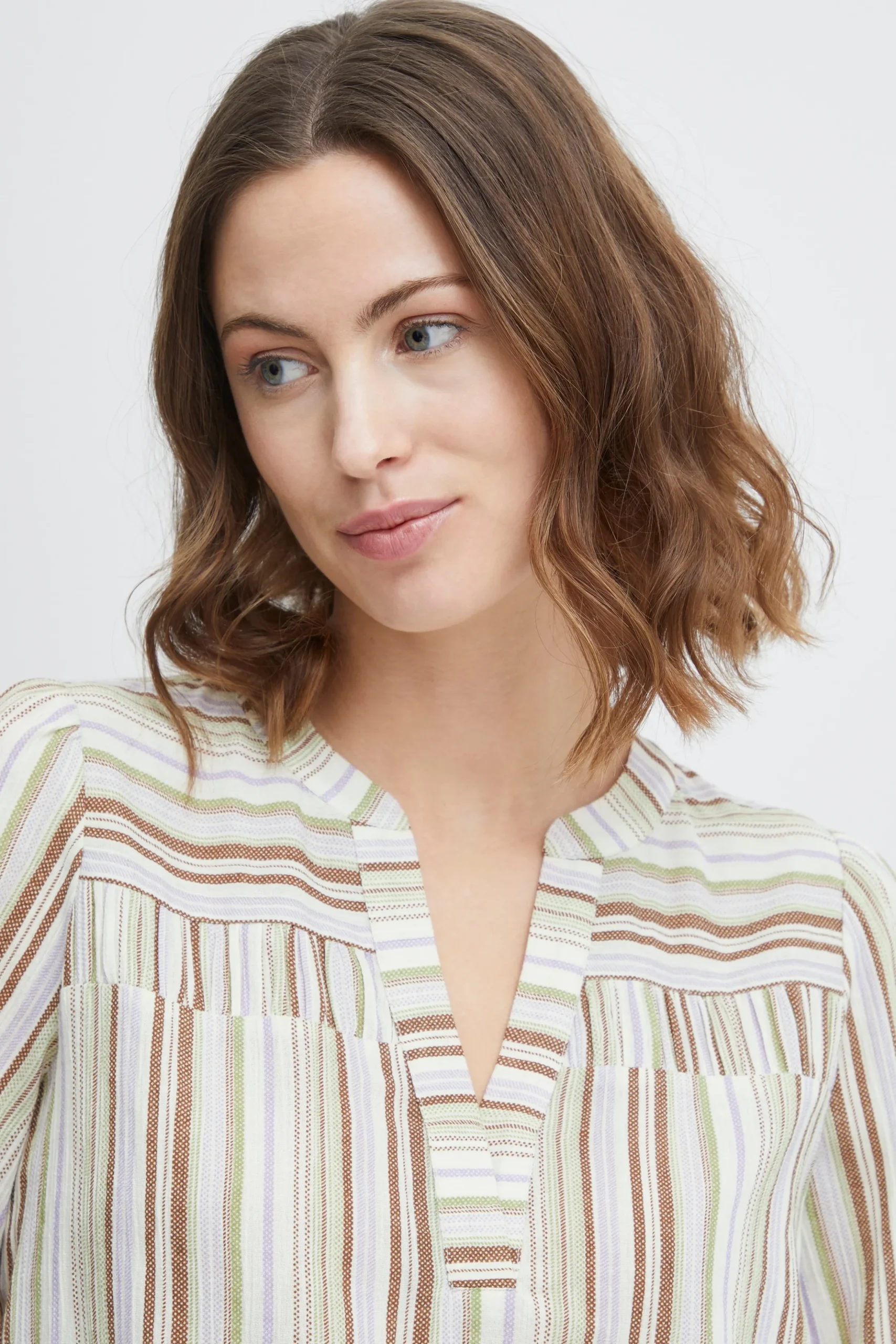 Blouse with long sleeve