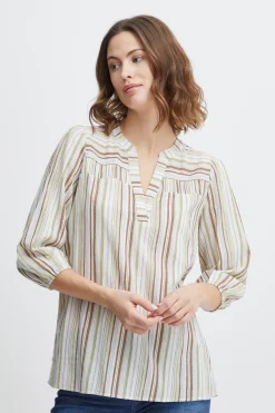 Blouse with long sleeve