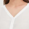 Blouse with short sleeve