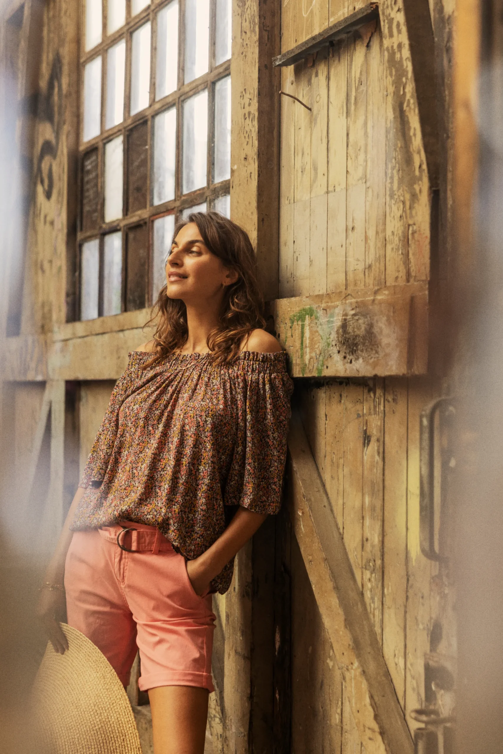 Blouse with short sleeve