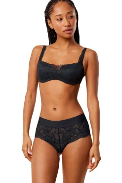 BodyMake-Up Panties