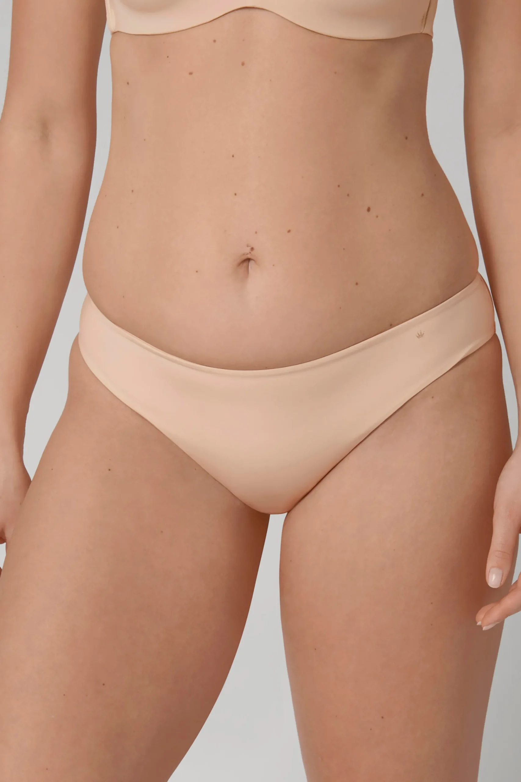 BodyMake-Up Panties