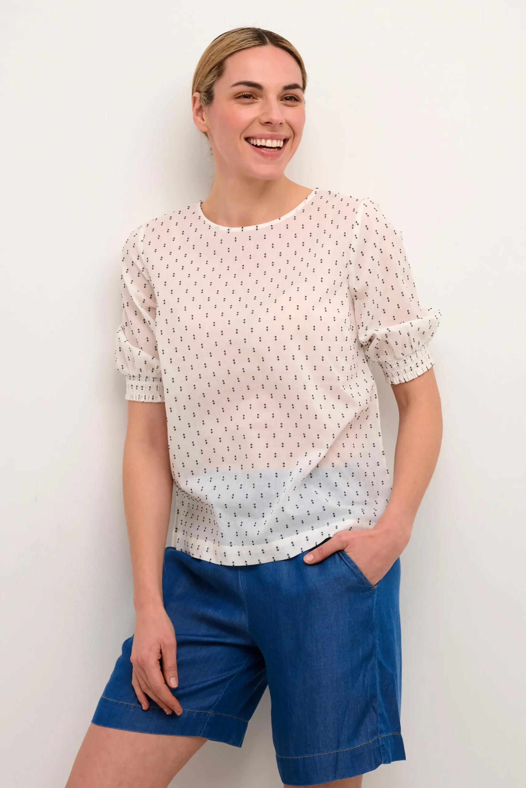 BPeldora Blouse
