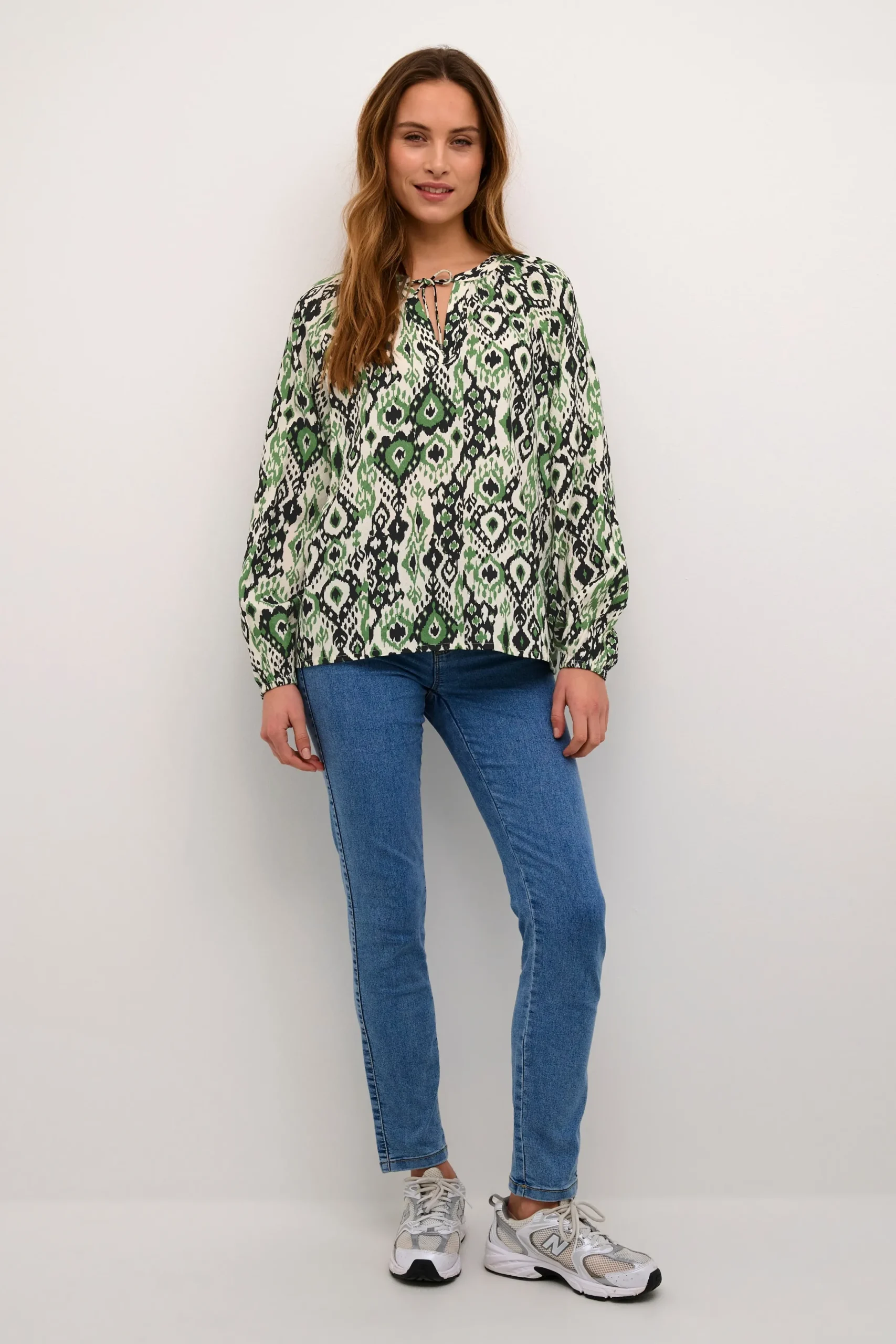 BPetta Blouse