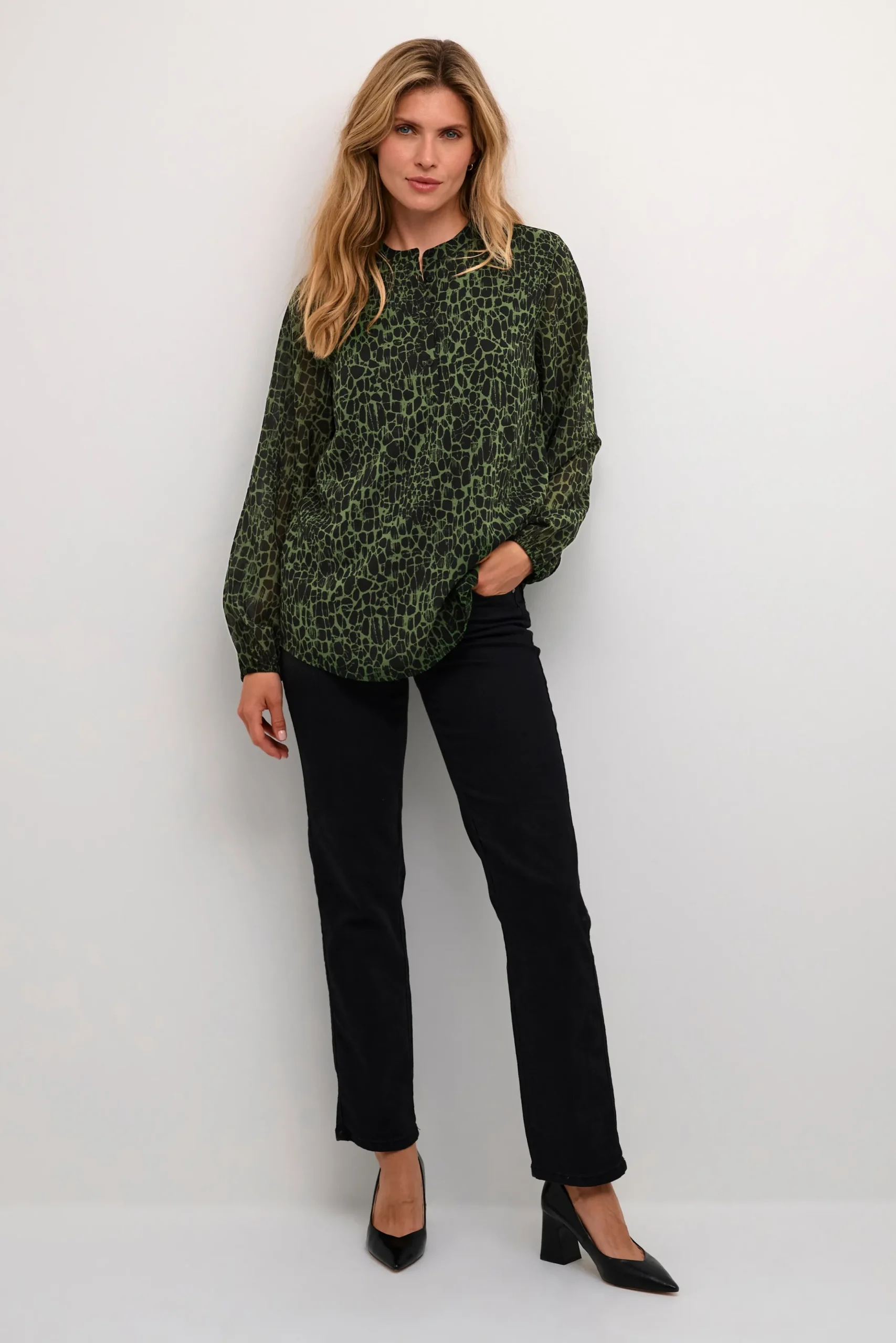 BPjantine Blouse