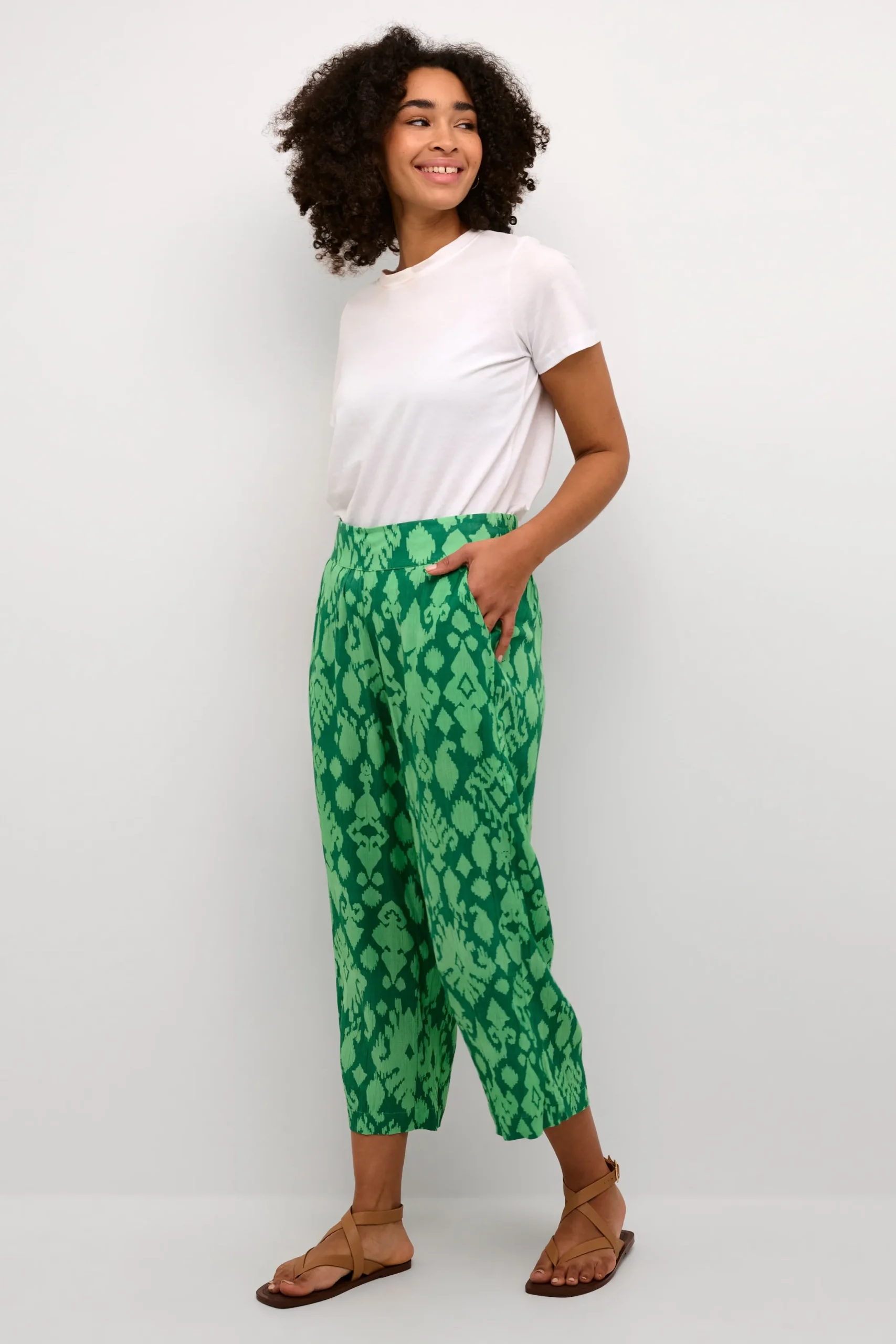 BPulla Trousers