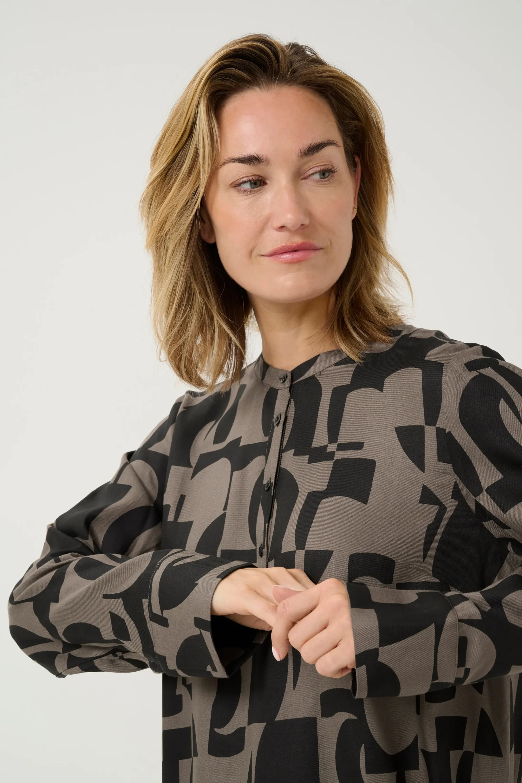 BPzia Blouse