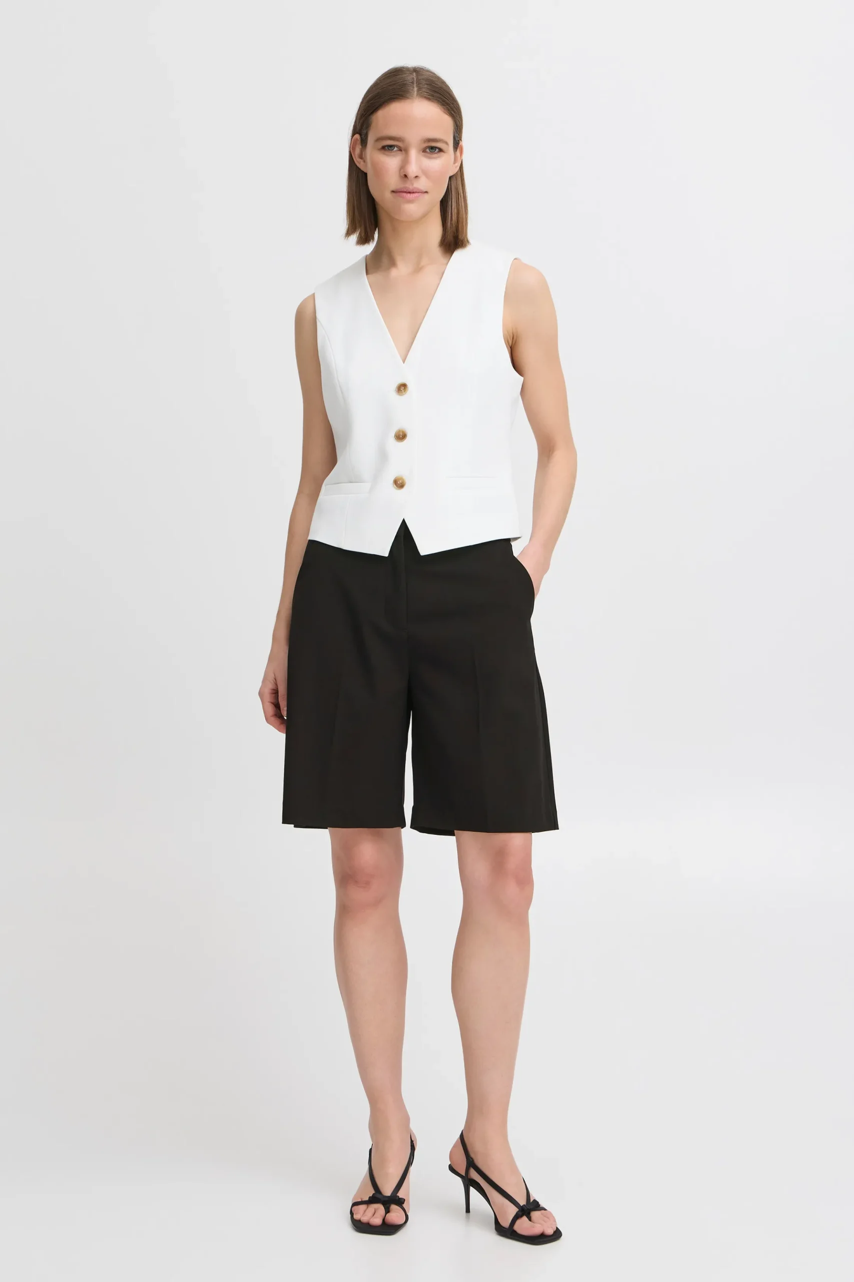 BYDANTA Shorts