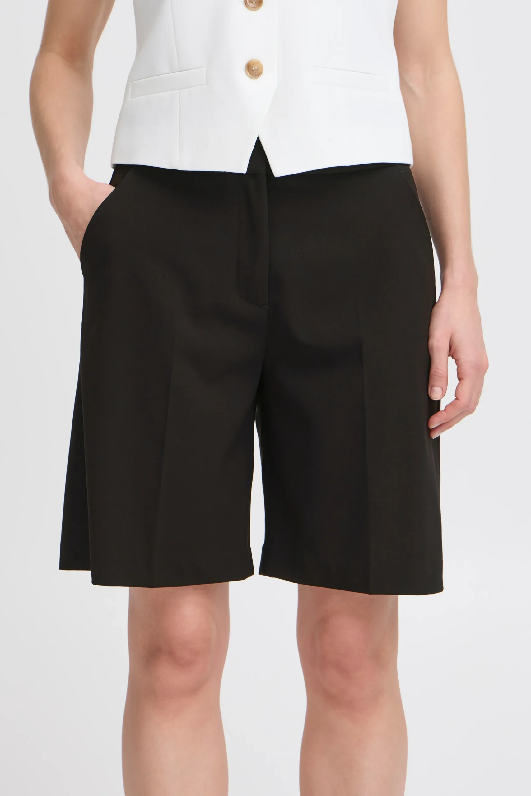 BYDANTA Shorts
