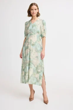 BYIBINE Dress