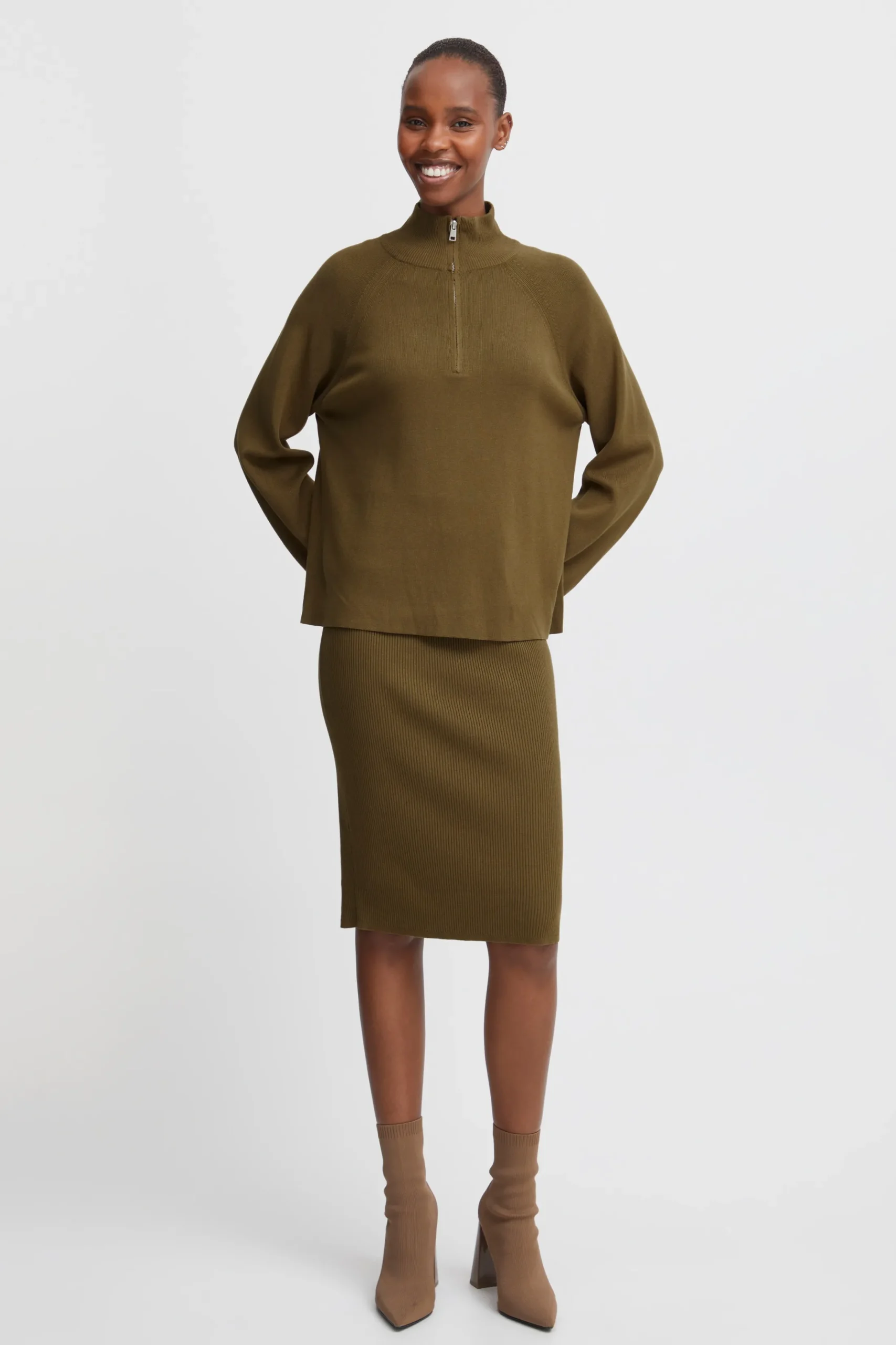 BYMMORLA Pullover