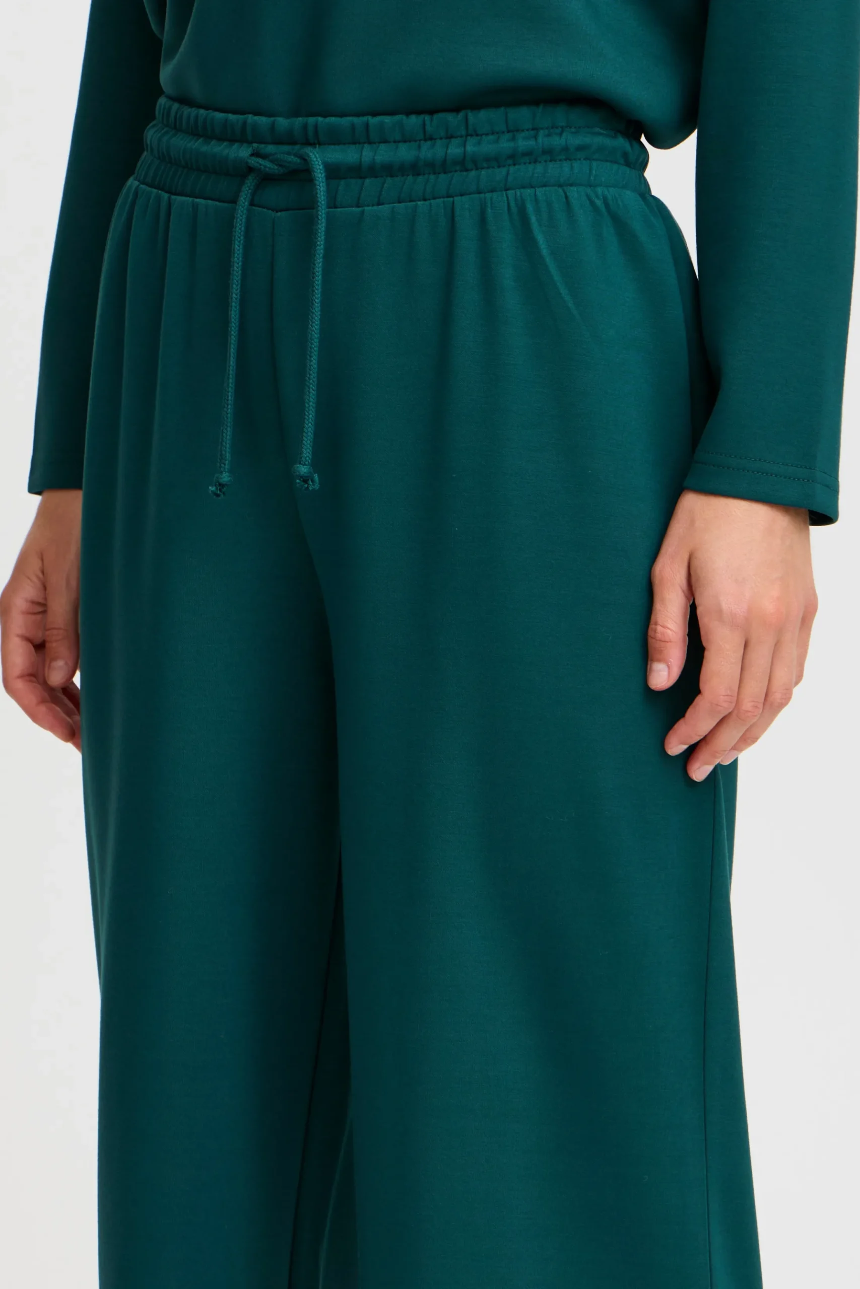BYPUSTI Trousers