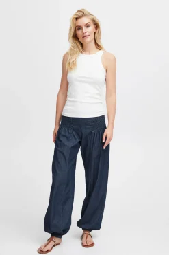 Casual pants
