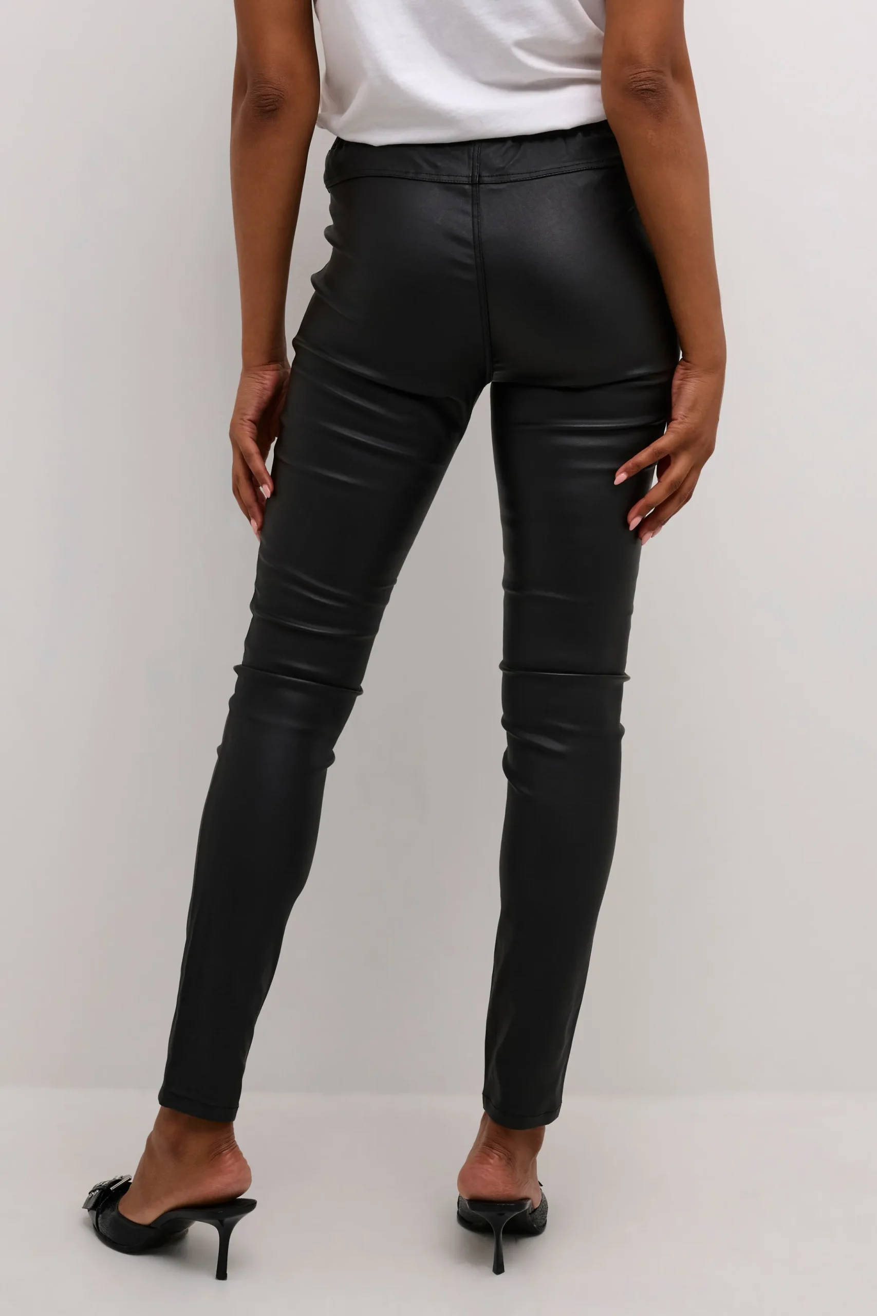 Casual pants