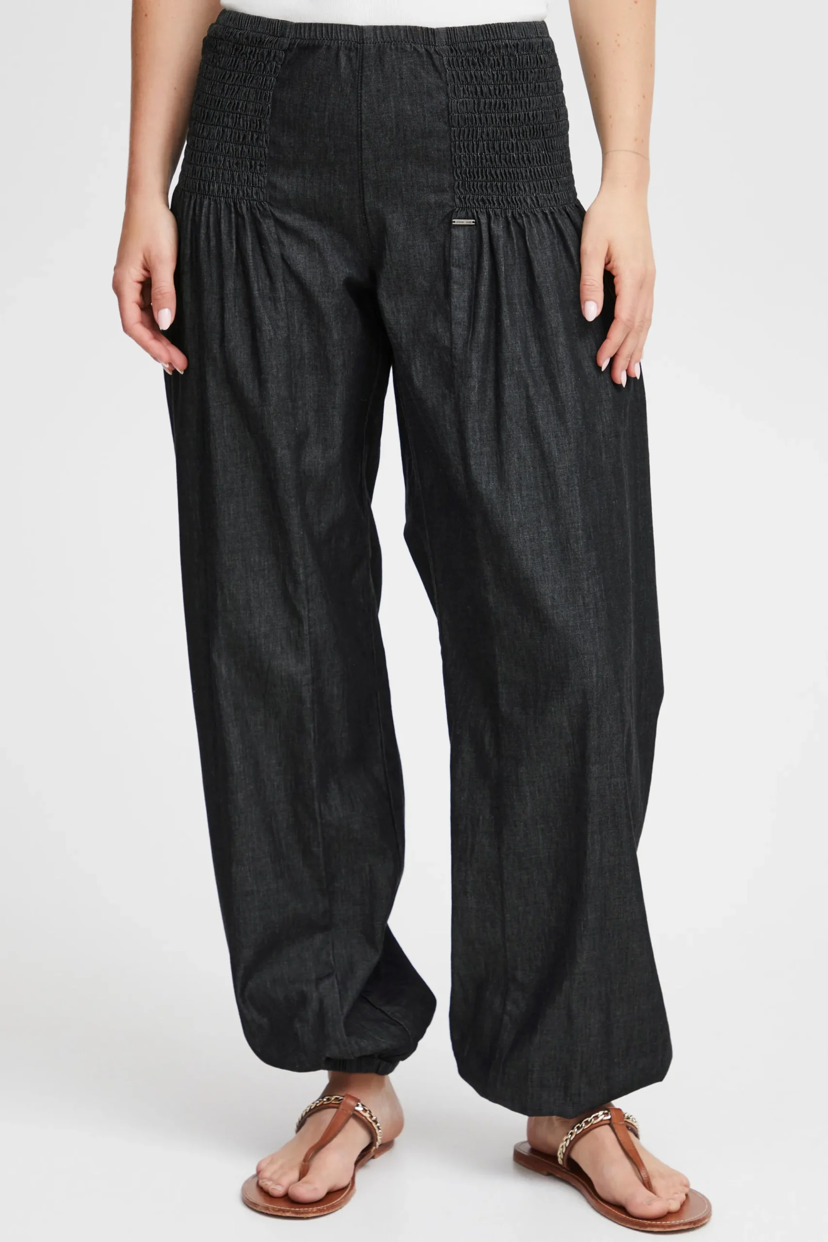 Casual pants