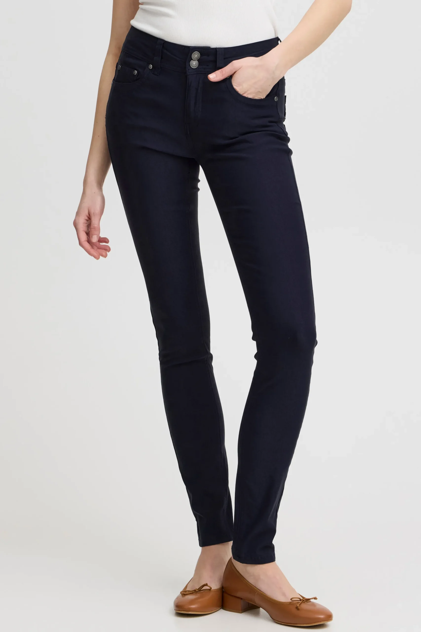 Casual pants