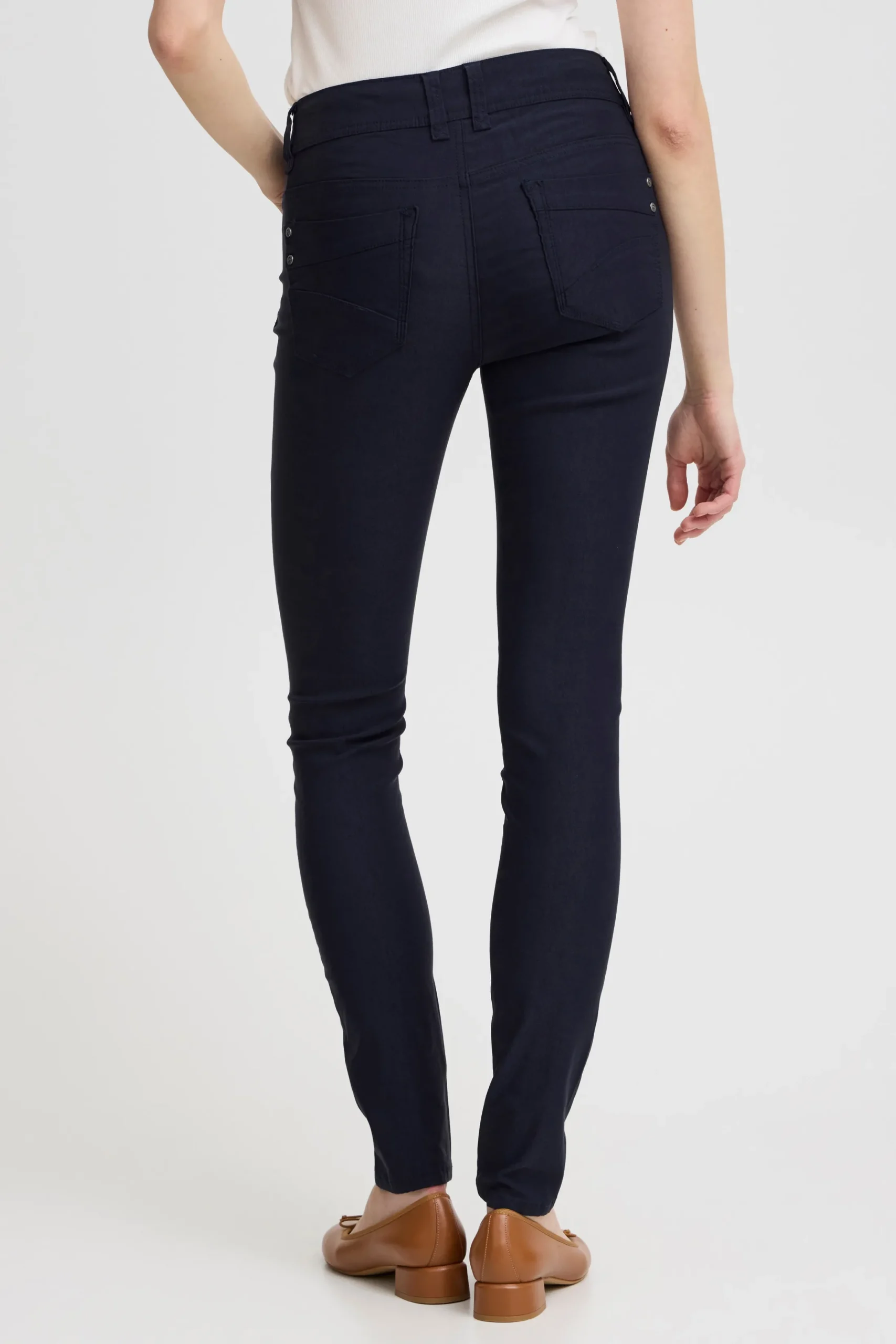 Casual pants