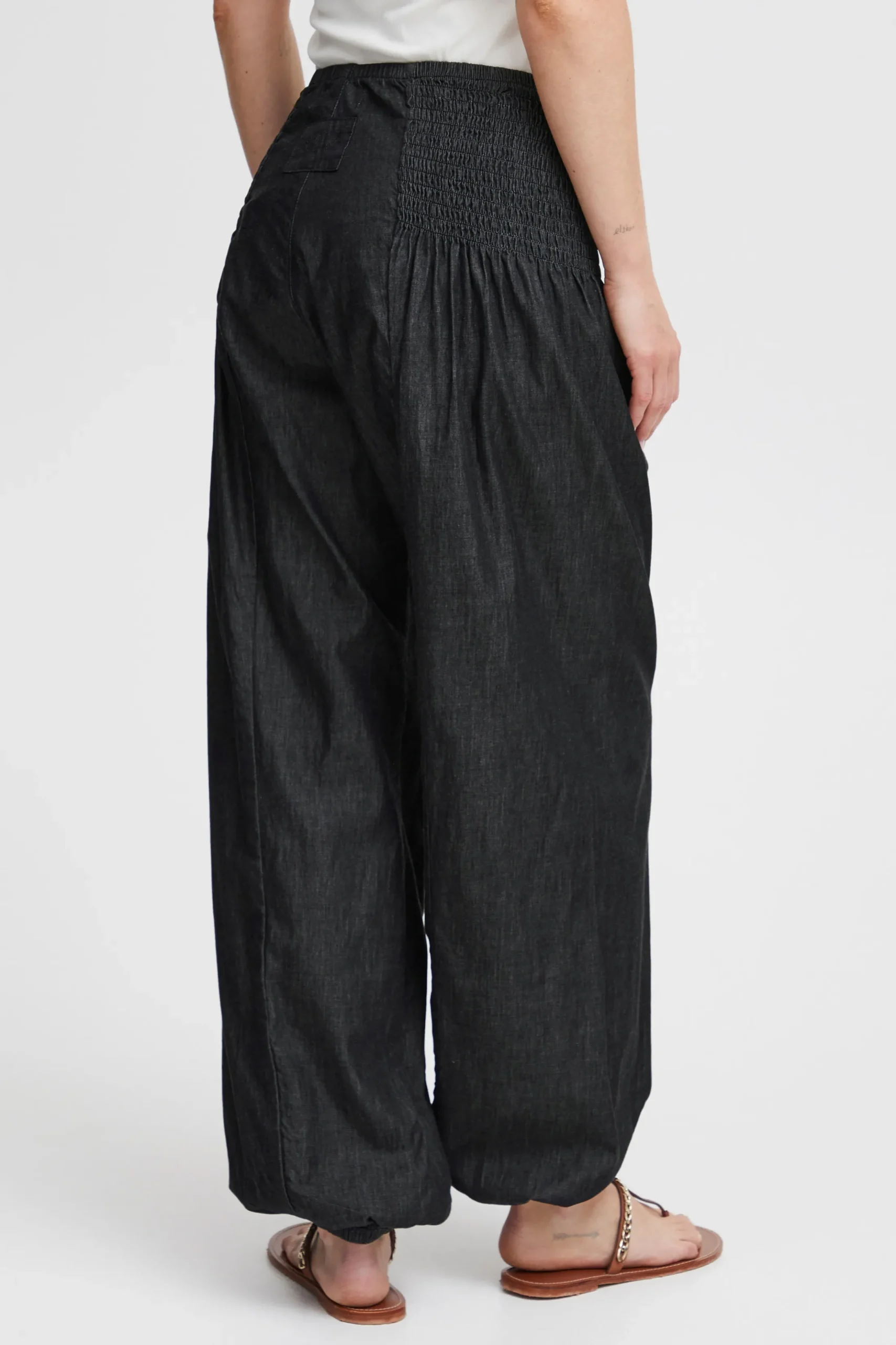 Casual pants