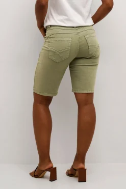 CRAnn Shorts