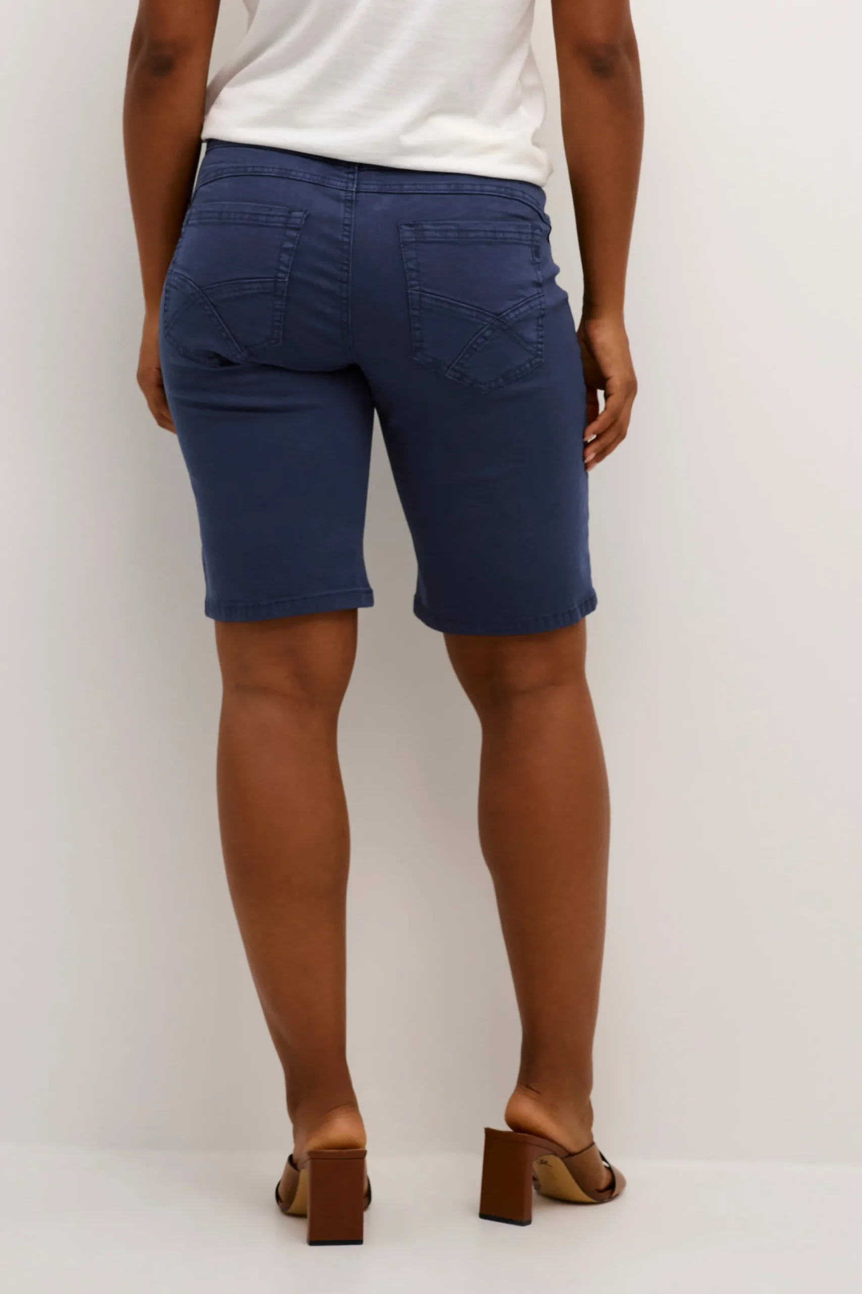 CRAnn Shorts