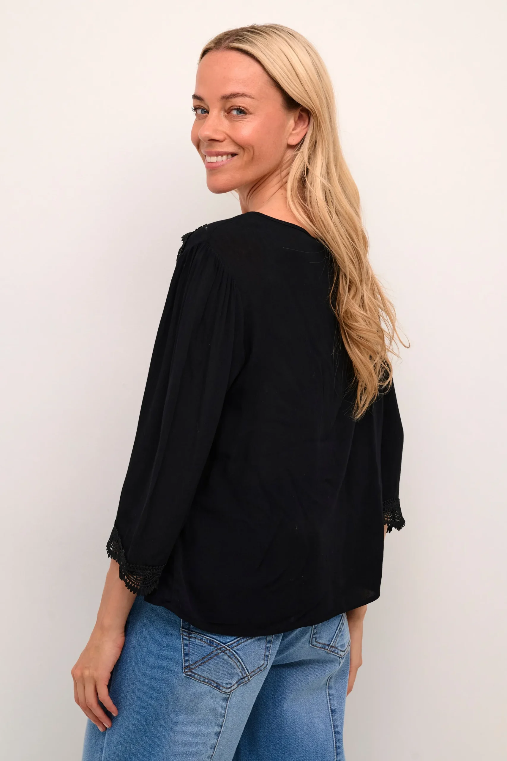 CRBea Blouse