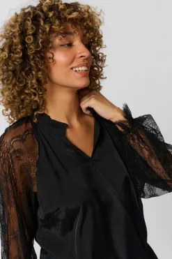 CRNola Blouse