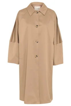 CRThura Outerwear