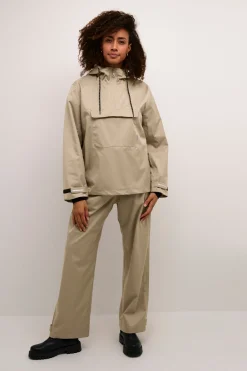 CRVivian Outerwear