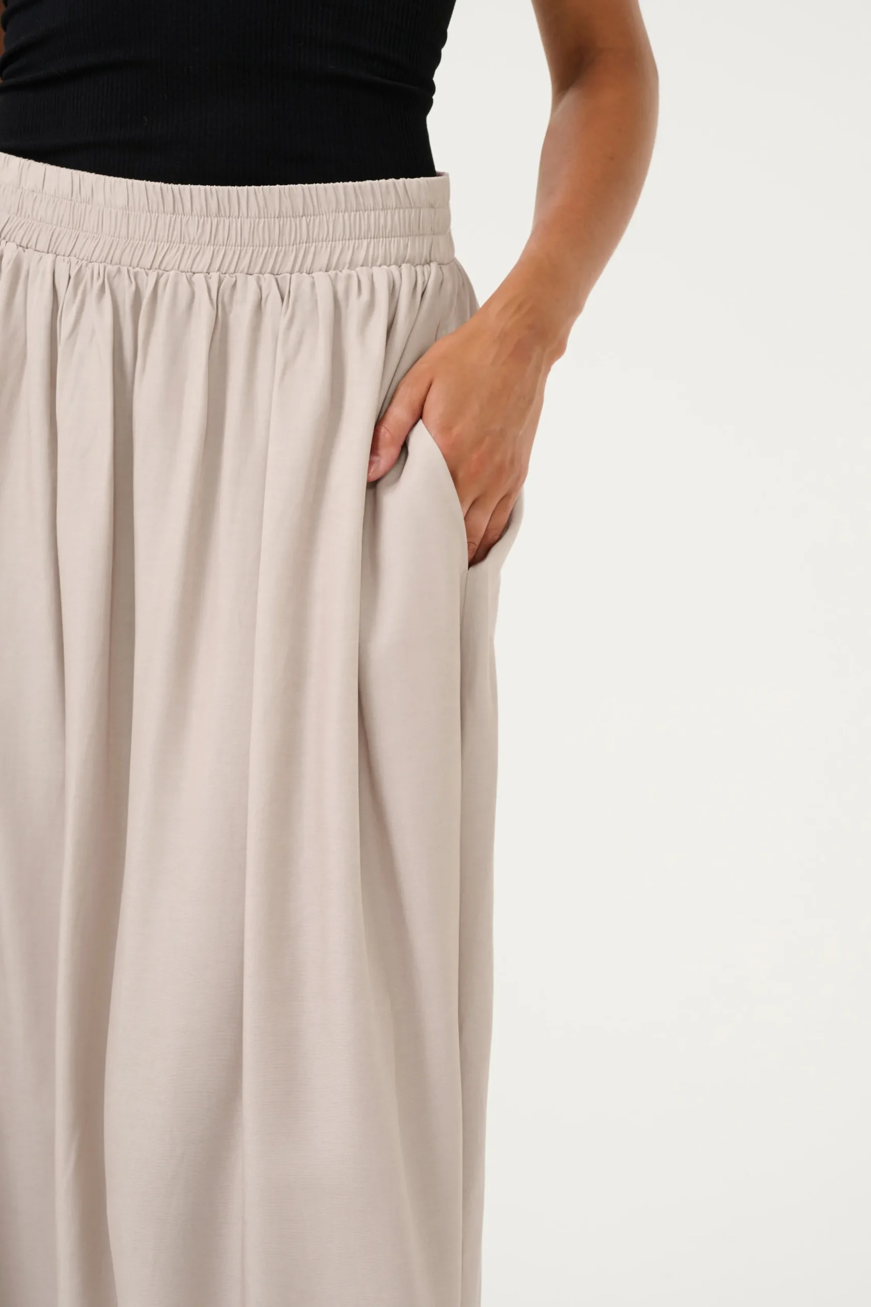 CUart Skirt