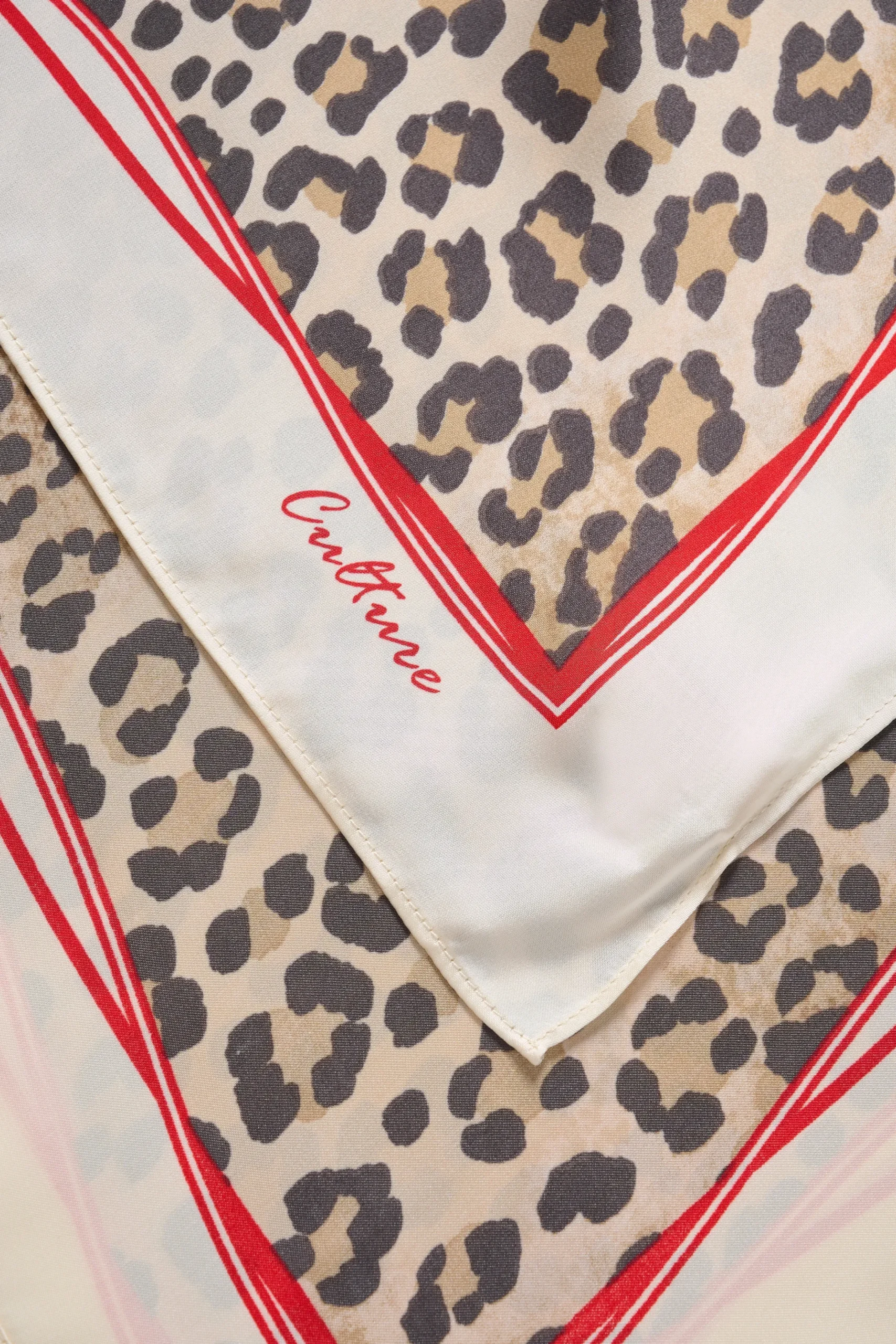 CUbanda Scarf