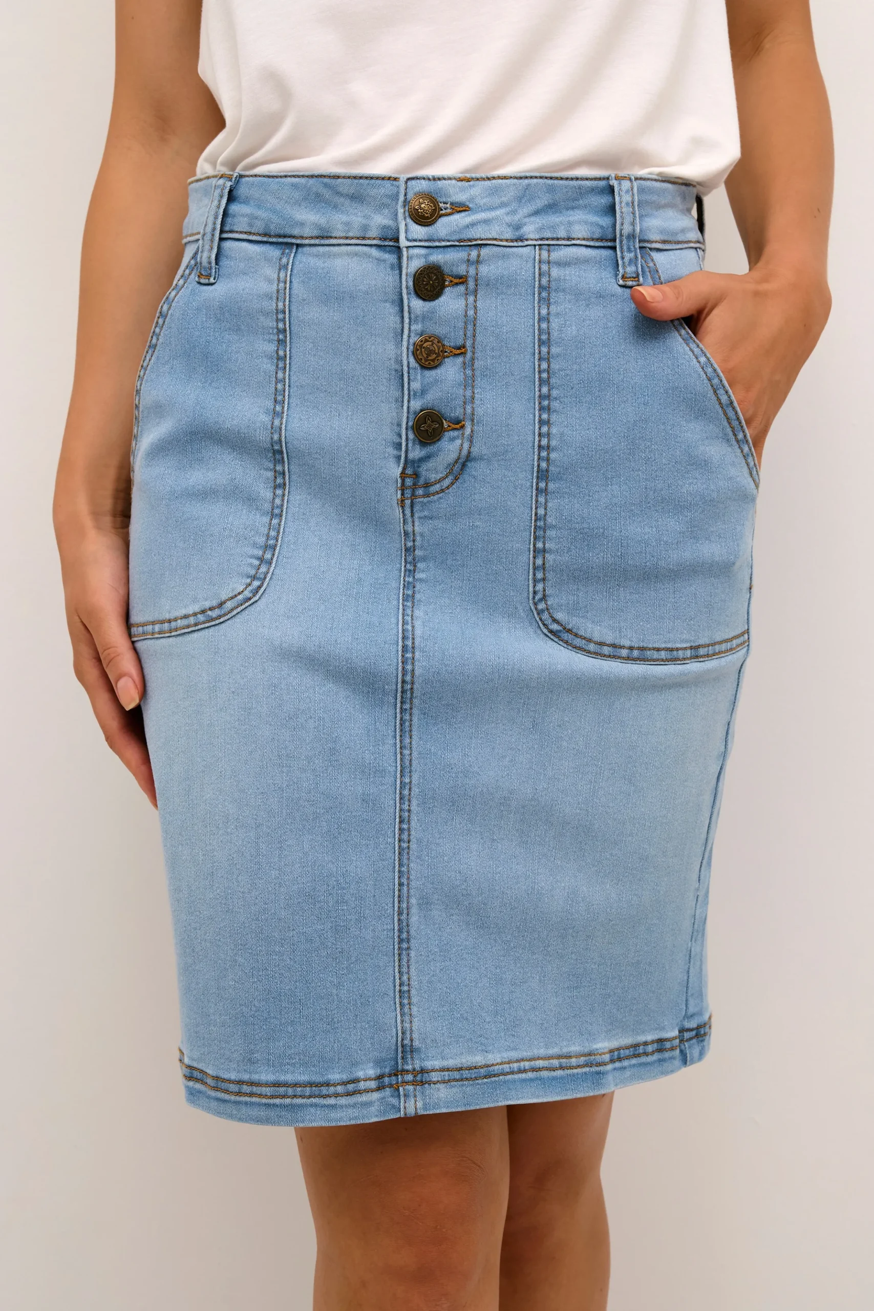 CUbriana Skirt
