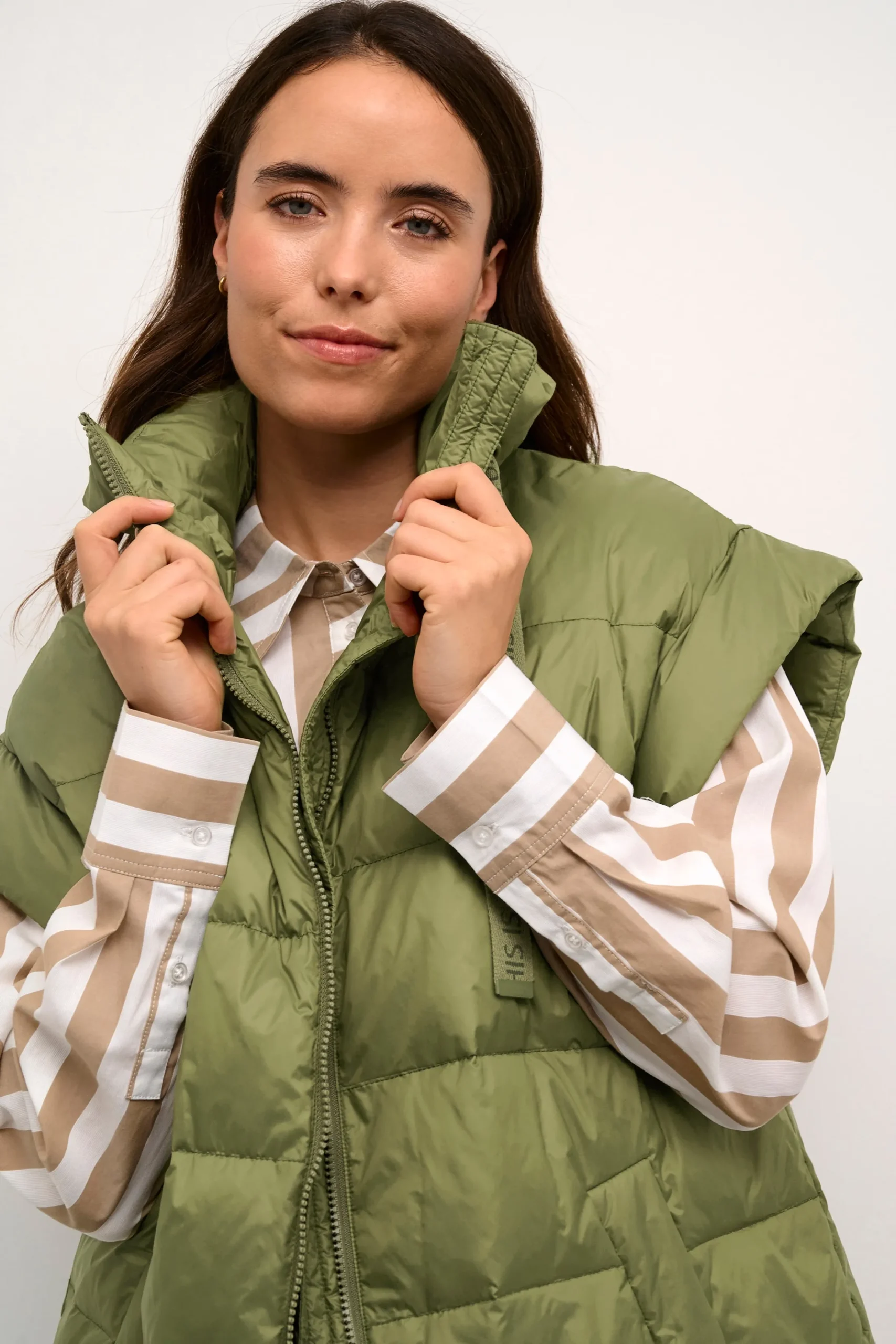 CUeia Coat