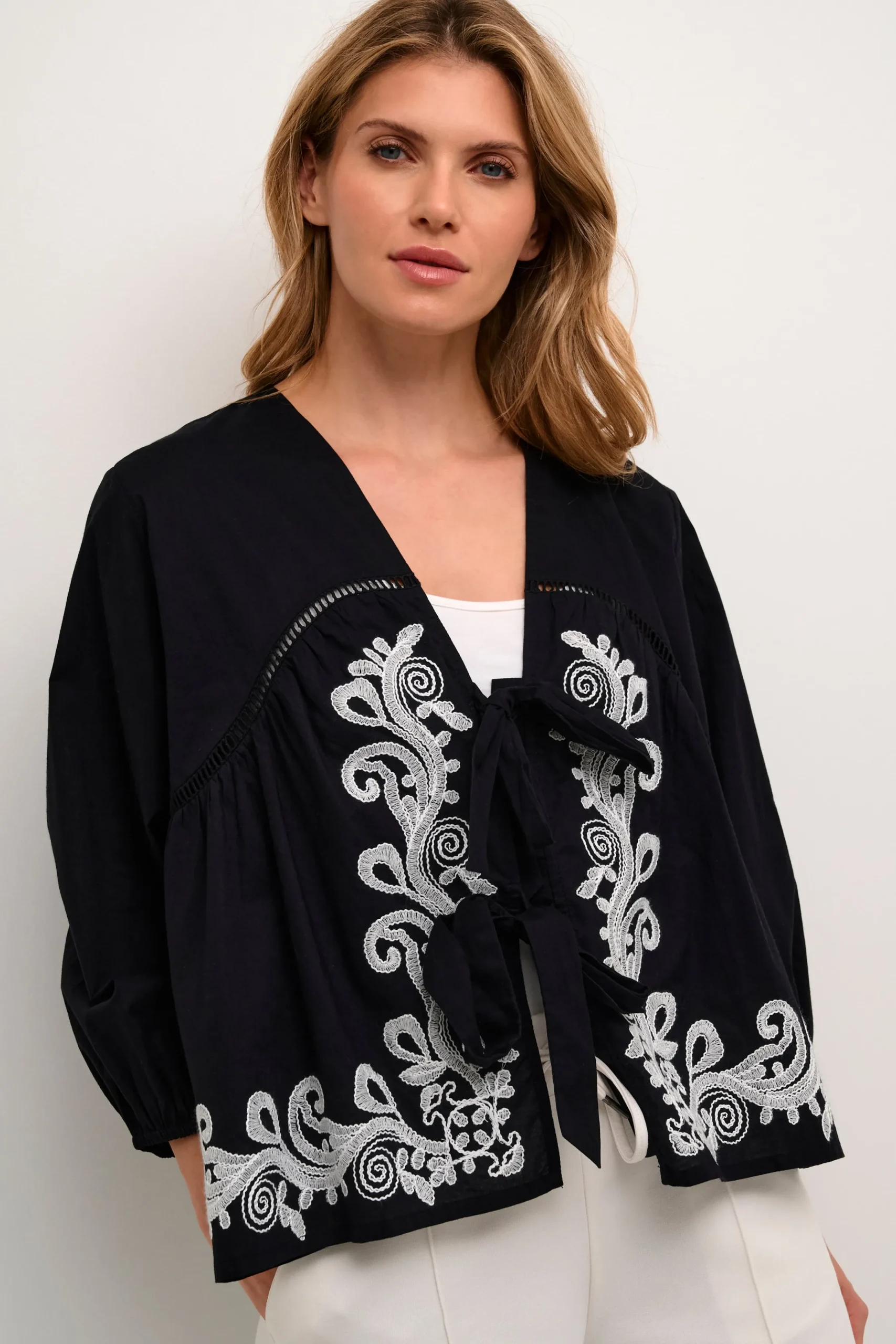 CUemmy Blouse
