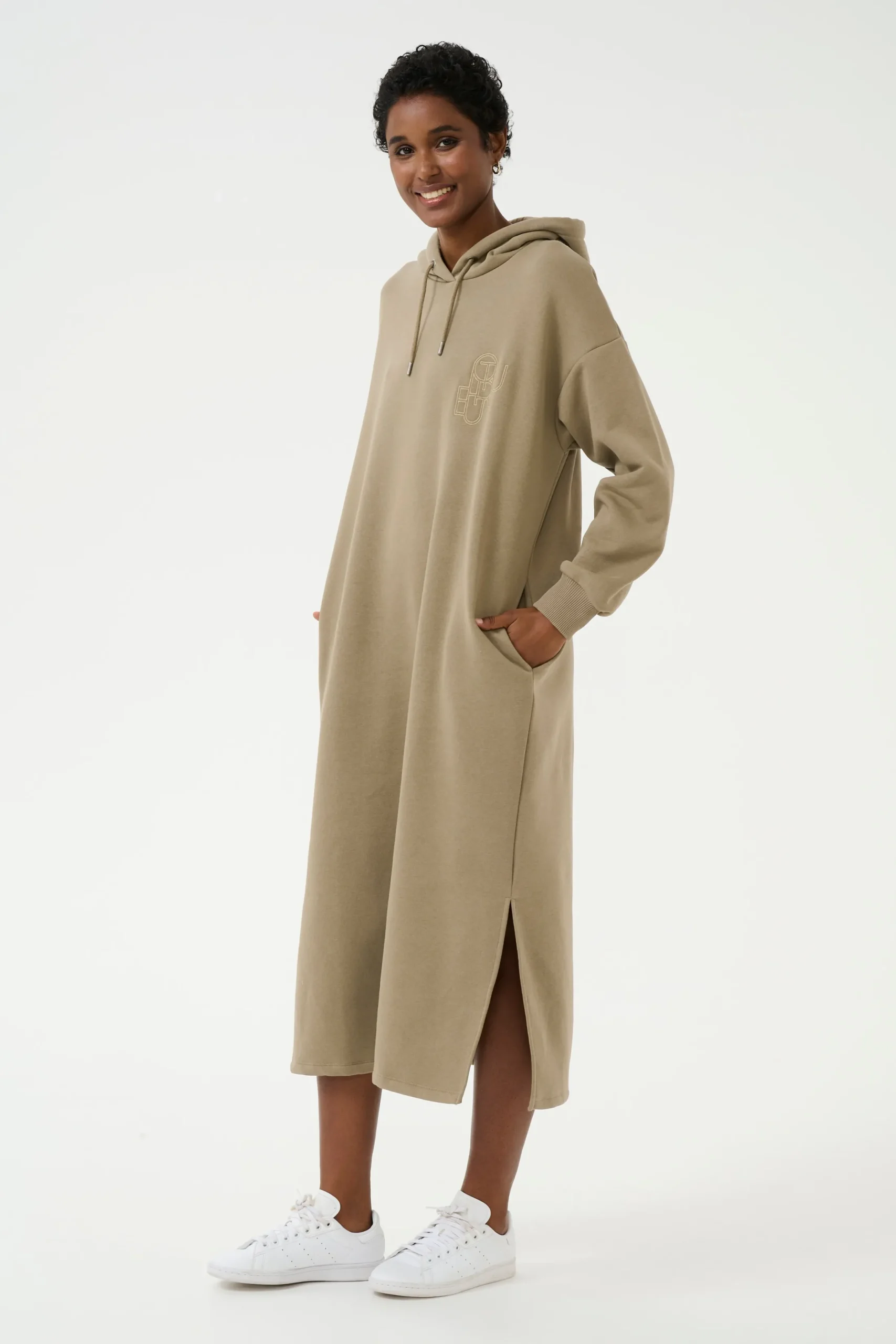 CUgama Dress
