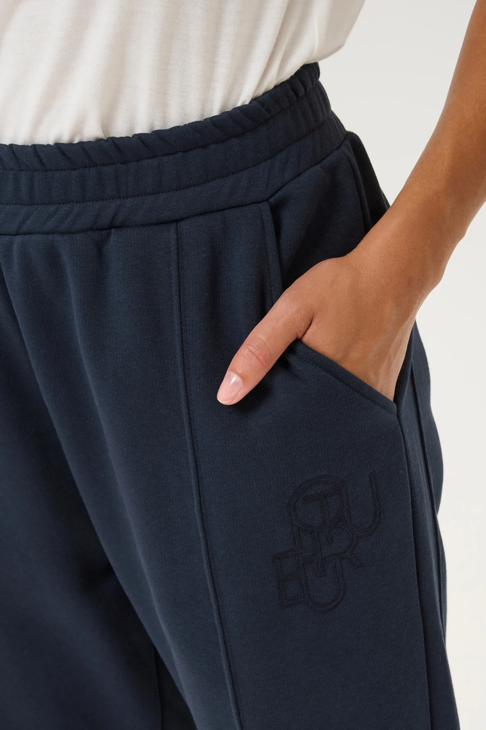 CUgama Trousers