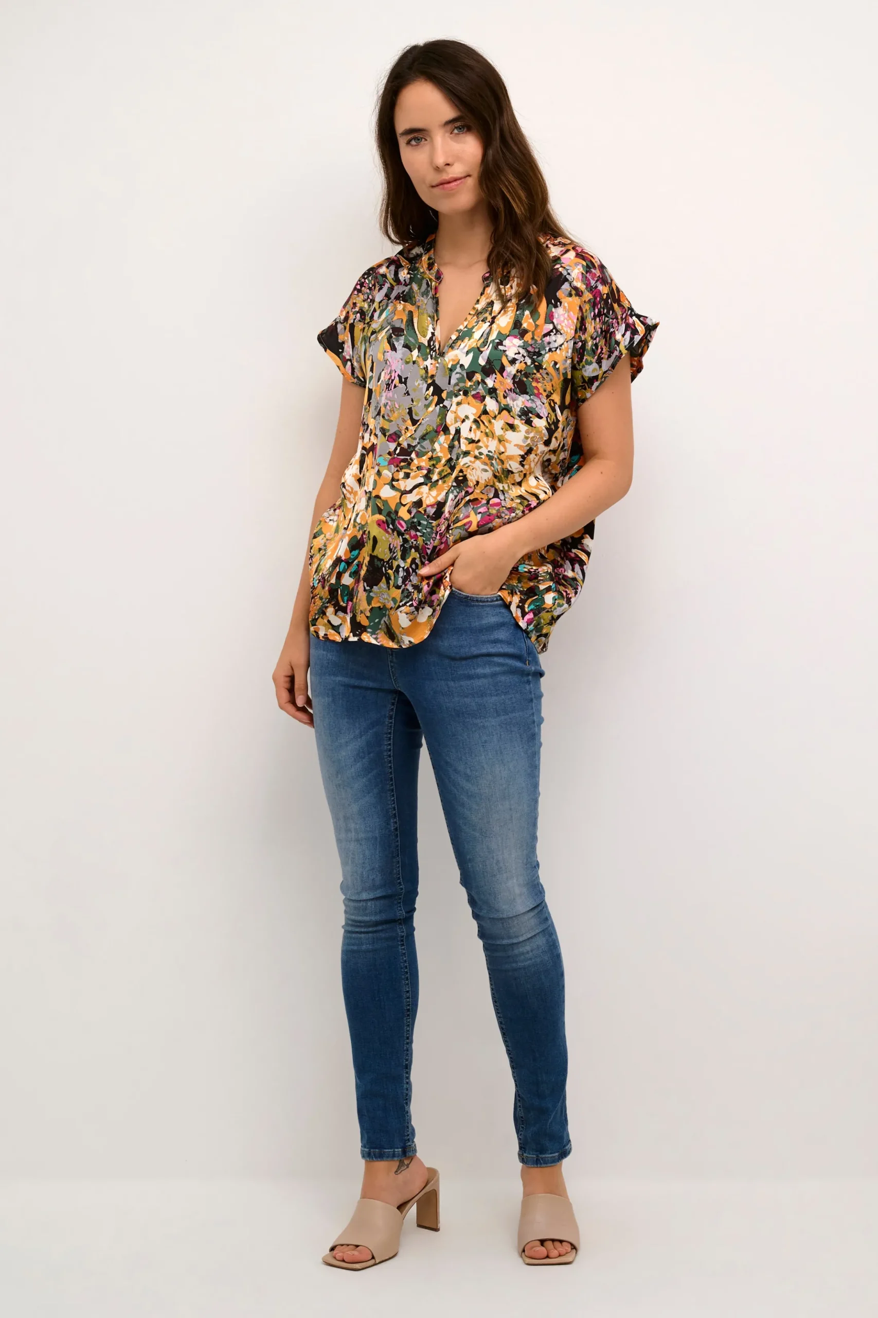 CUkia Blouse
