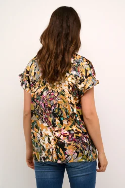 CUkia Blouse