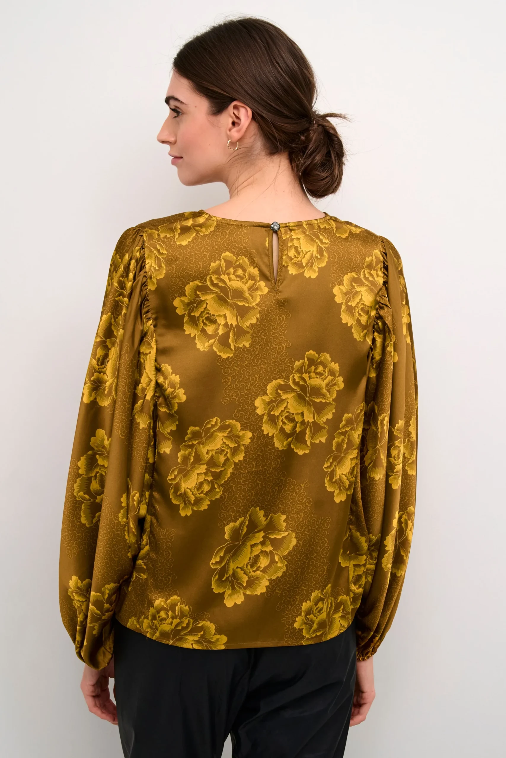 CUrosie Blouse