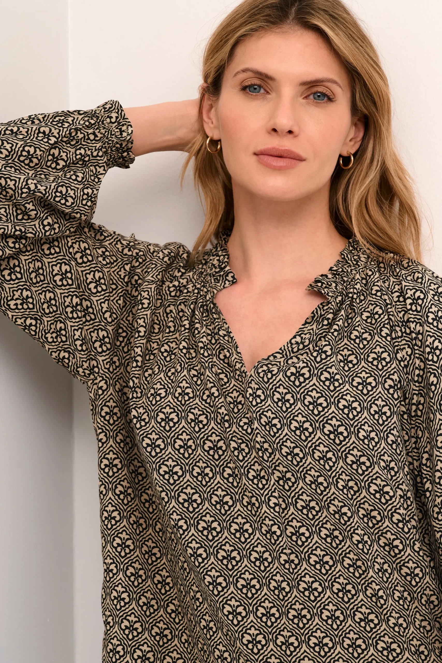 CUsafi Blouse