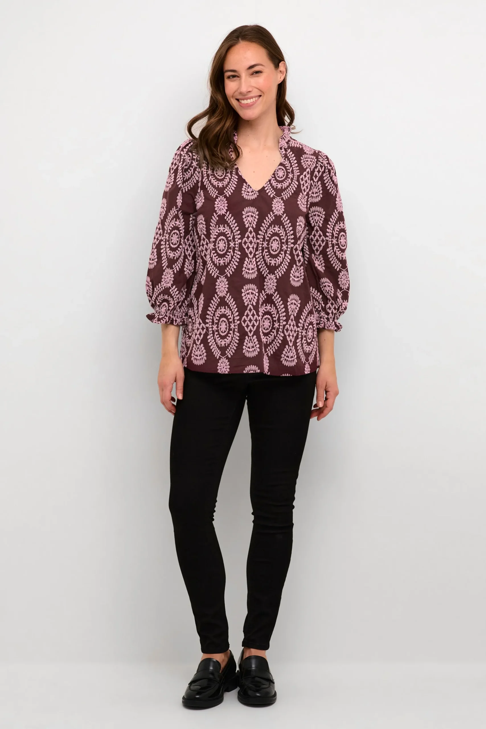 CUtia Blouse