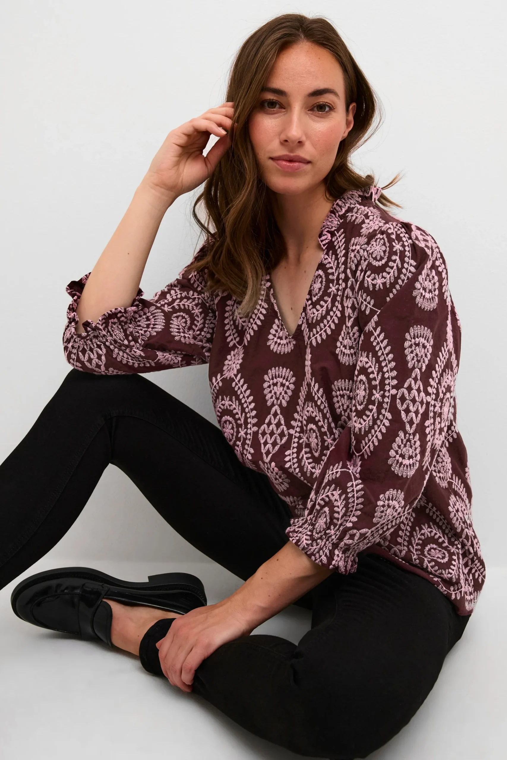 CUtia Blouse